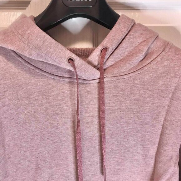💖🌸 R-A-R-E Lululemon Cropped Peplum Hoodie Jacket Sweater in pretty Pink - Picture 7 of 15